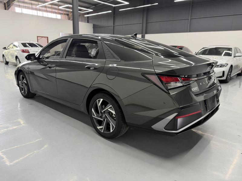 Hyundai Elantra N line, 2023 — фото 4 из 12