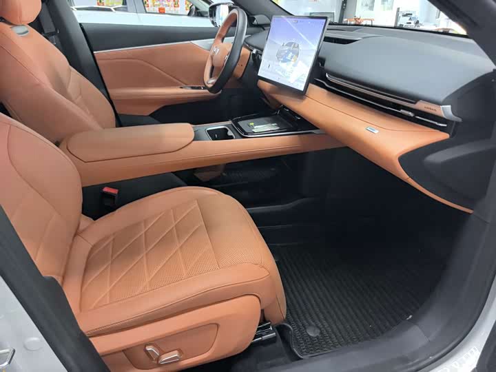 Changan Deepal S05, 2024 — фото 8 из 9