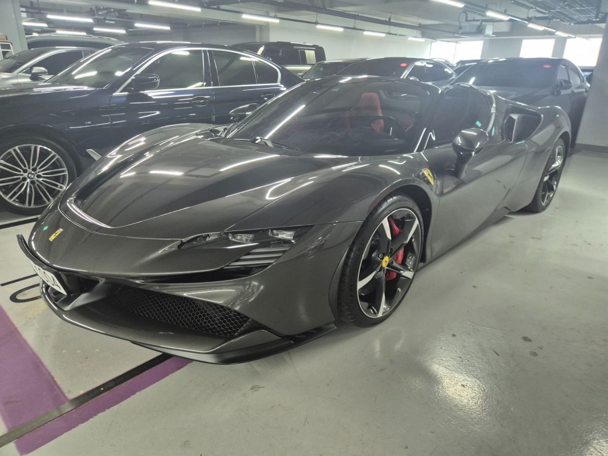 Ferrari SF90, 2023 — фото 2 из 12