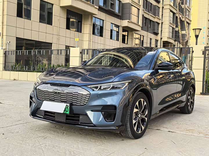 Ford Mustang Mach-E, 2022 — купить в Кирове под ключ