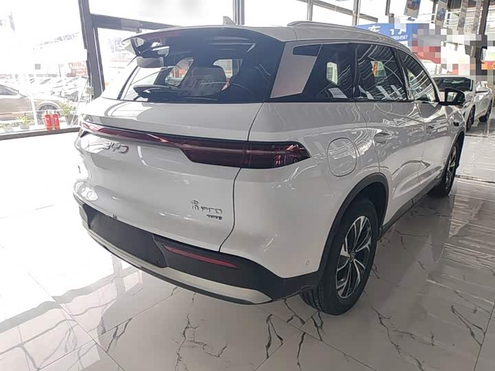 BYD Song Pro Hybrid, 2025 — фото 7 из 9
