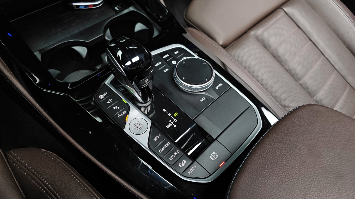 BMW X4, 2025 — фото 8 из 12