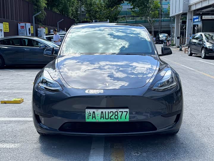 Tesla Model Y, 2022 — фото 2 из 9