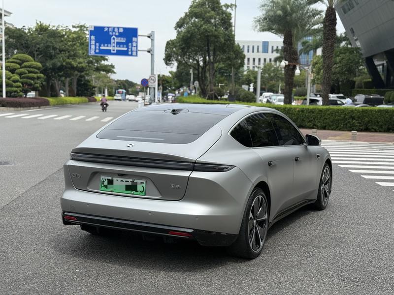 Nio ET5, 2025 — фото 6 из 10