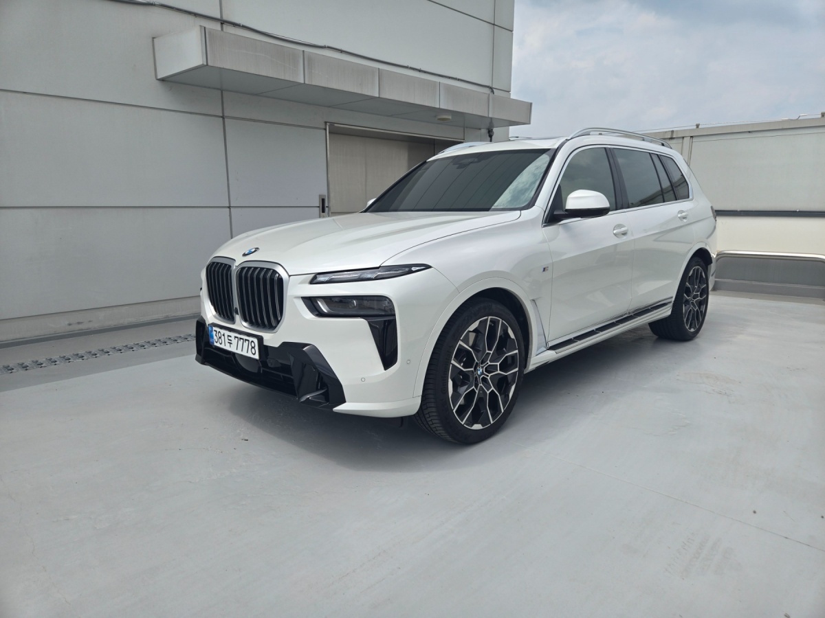 BMW X7, 2025 — купить в Самаре под ключ