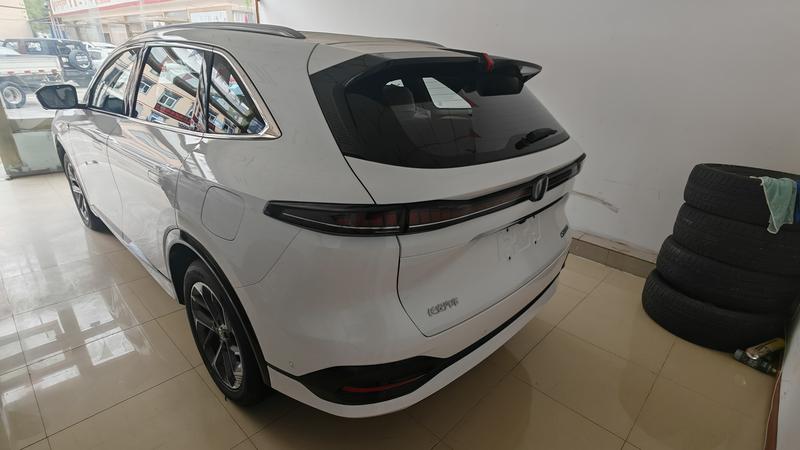 Changan CS75 Plus, 2025 — фото 4 из 12