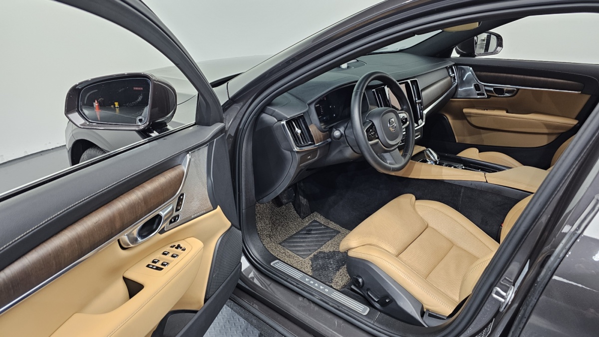 Volvo S90, 2022 — фото 10 из 12