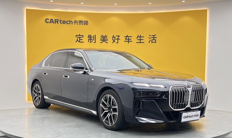 BMW 7 Series, 2024 — фото 3 из 12