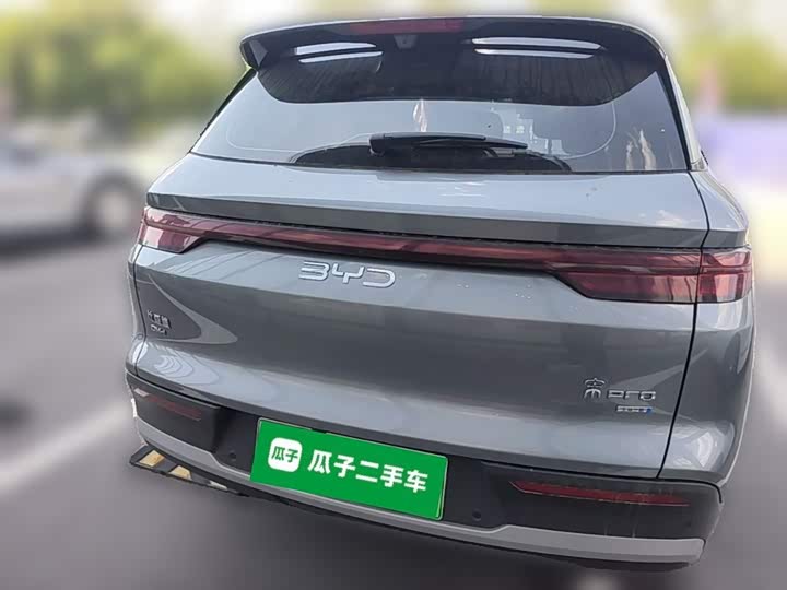 BYD Song Pro Hybrid, 2026 — фото 8 из 9
