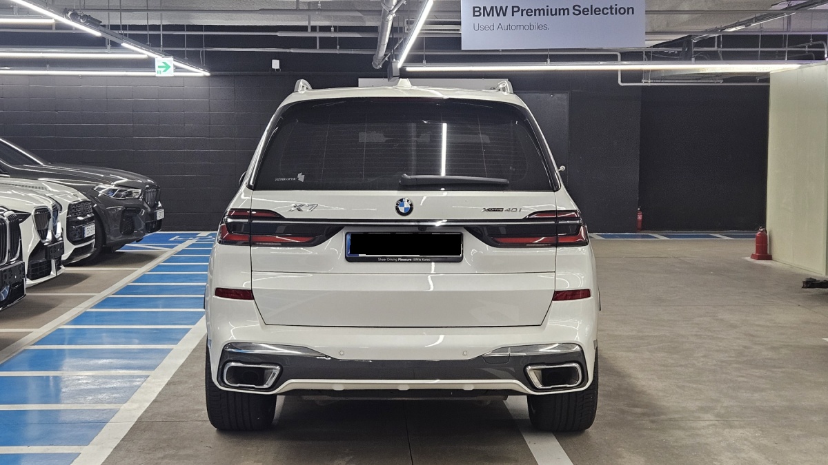 BMW X7, 2025 — фото 4 из 10