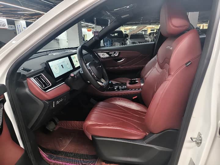 Jetour X70 Plus, 2024 — фото 7 из 9