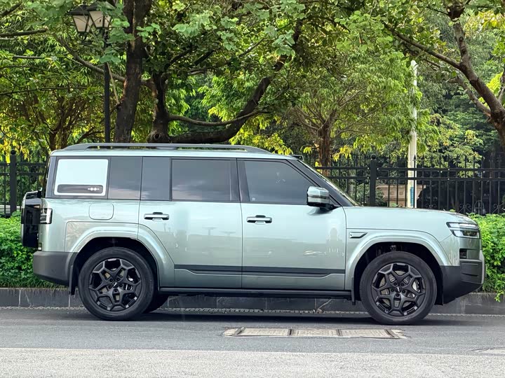 BYD FangChengBao Titanium 7 (Tai 7), 2025 — фото 5 из 9