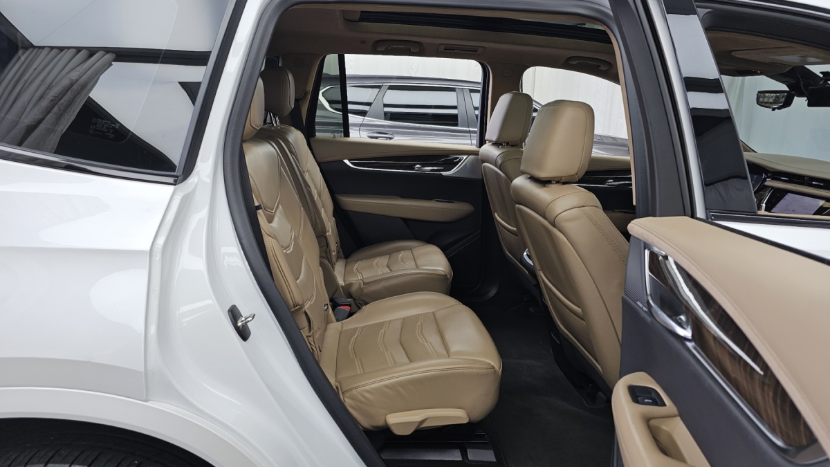 Cadillac XT6, 2022 — фото 11 из 12