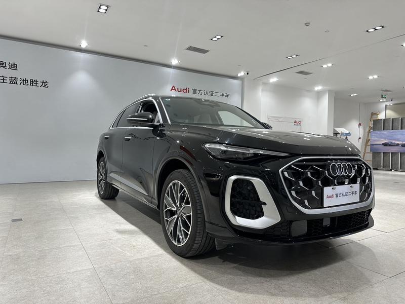 Audi Q5L, 2025 — фото 3 из 9