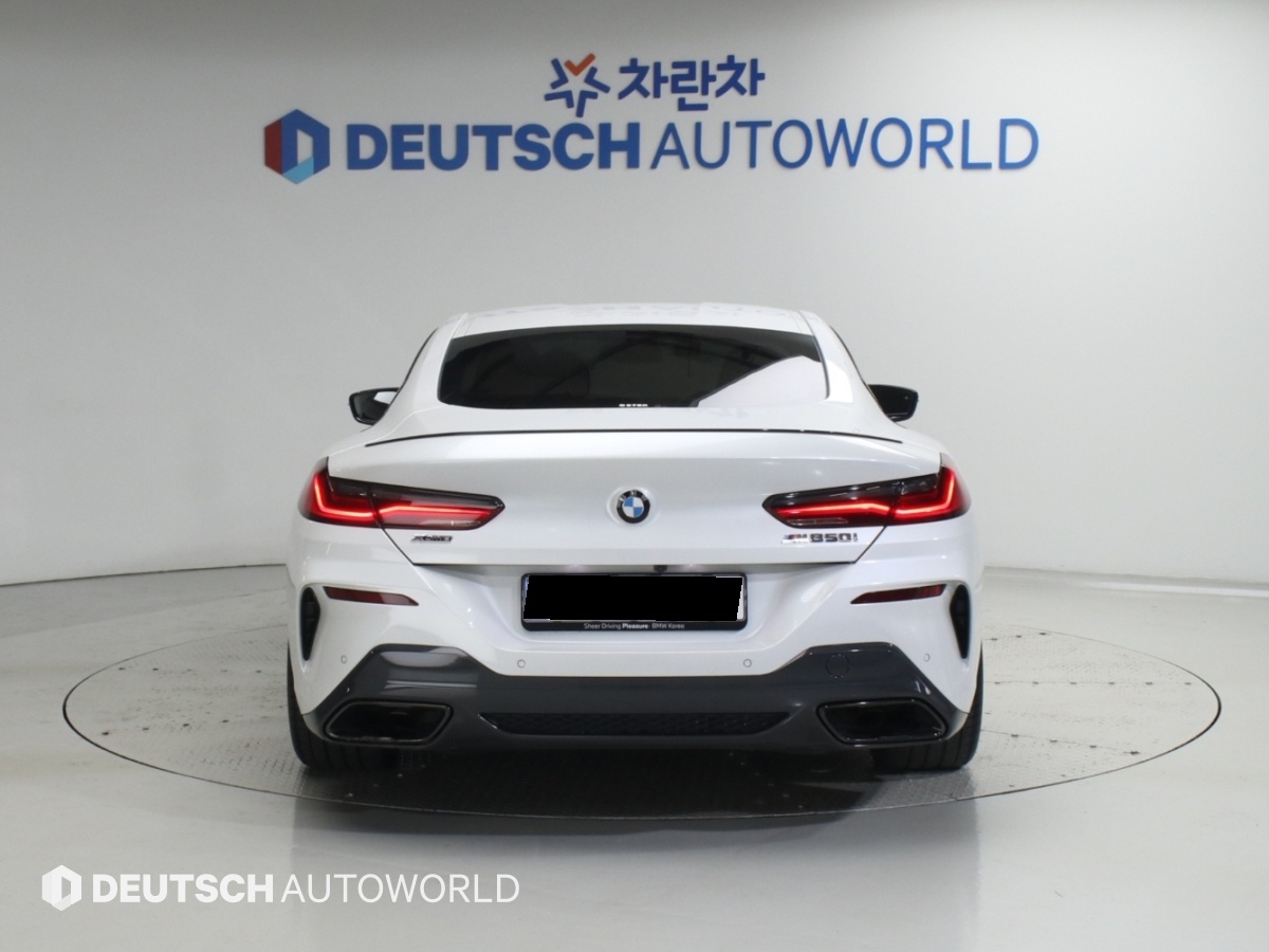 BMW 8 Series, 2025 — фото 4 из 5