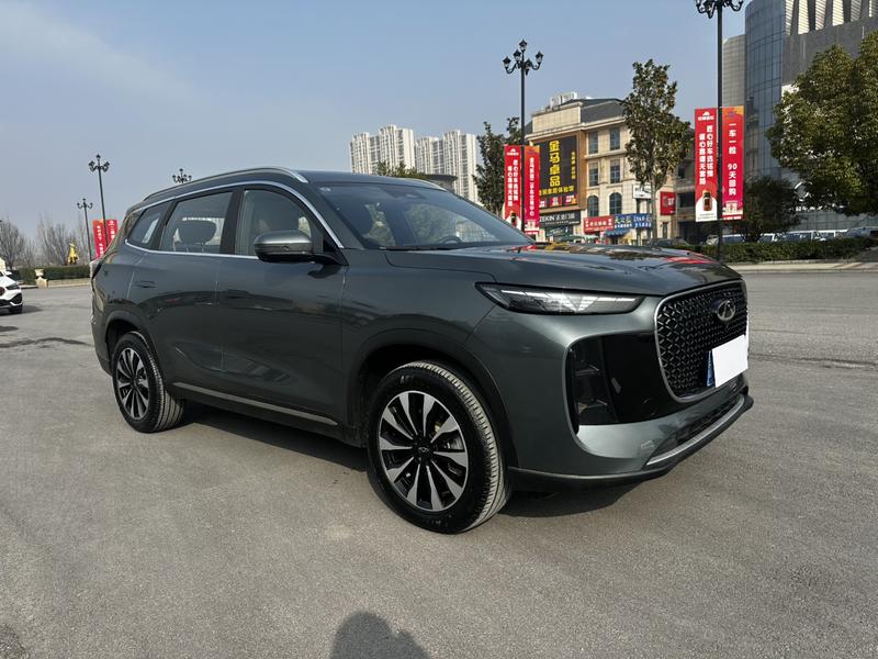 Chery Tiggo 8 Plus, 2024 — фото 3 из 10