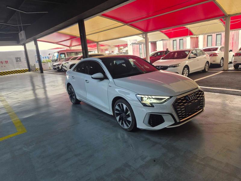 Audi A3, 2023 — фото 3 из 10