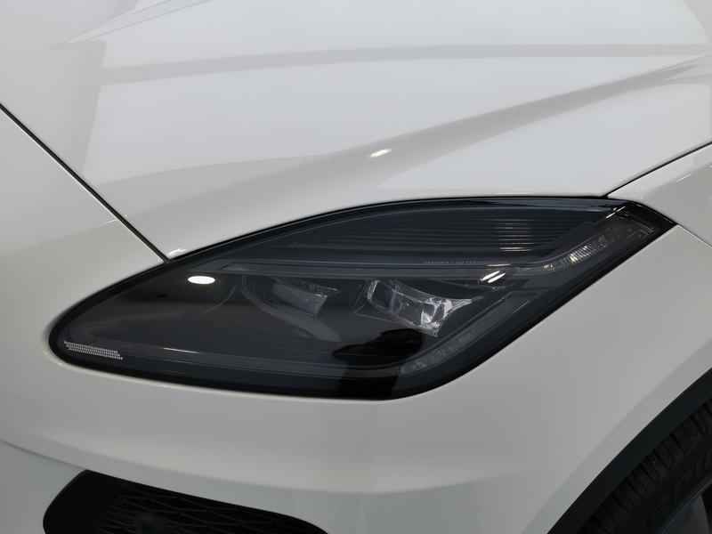 Jaguar E-Pace, 2023 — фото 9 из 12