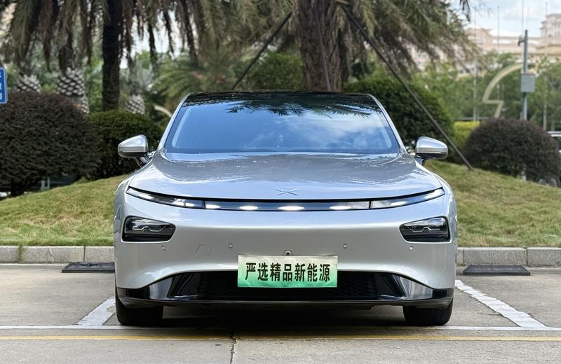 XPeng P7, 2023 — фото 2 из 12