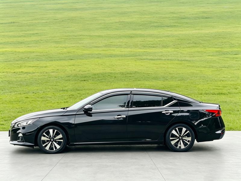 Nissan Teana, 2022 — фото 4 из 12