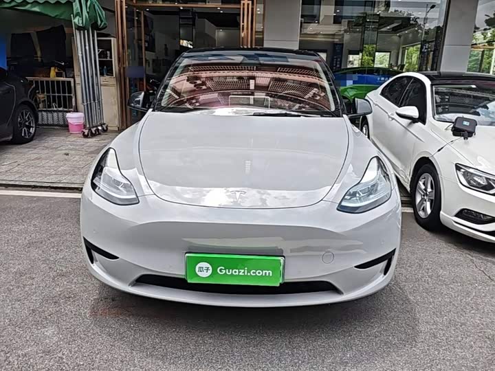 Tesla Model Y, 2023 — фото 3 из 9