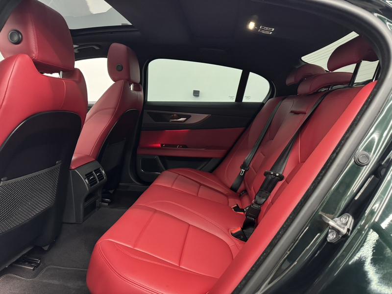 Jaguar XE L, 2023 — фото 11 из 12