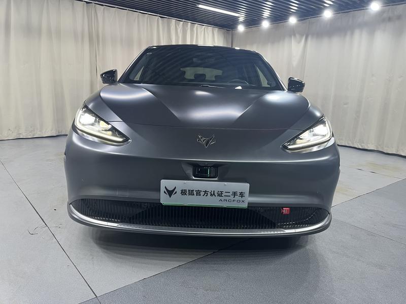 BAIC Arcfox Alpha S, 2023 — фото 2 из 10