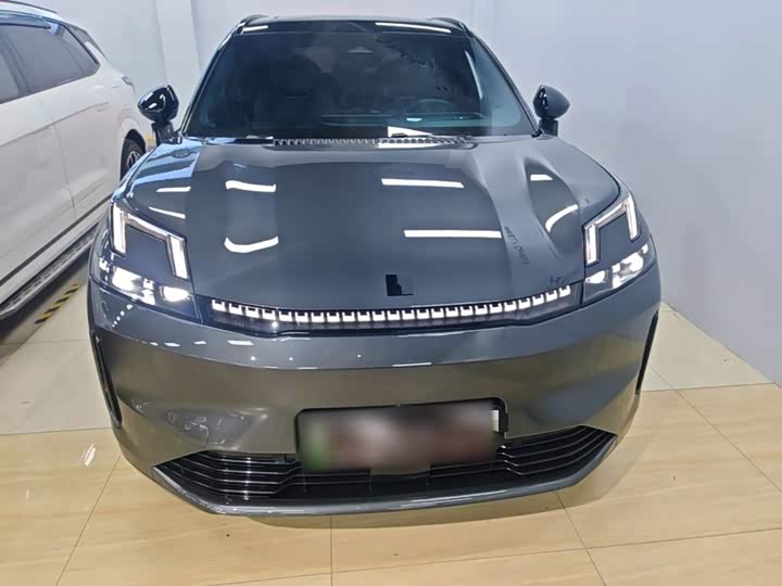 Lynk & Co 08 EM-P Hybrid, 2024 — фото 3 из 9