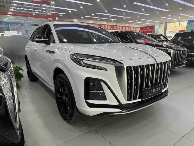 Hongqi HS3 Hybrid, 2026 — фото 3 из 11