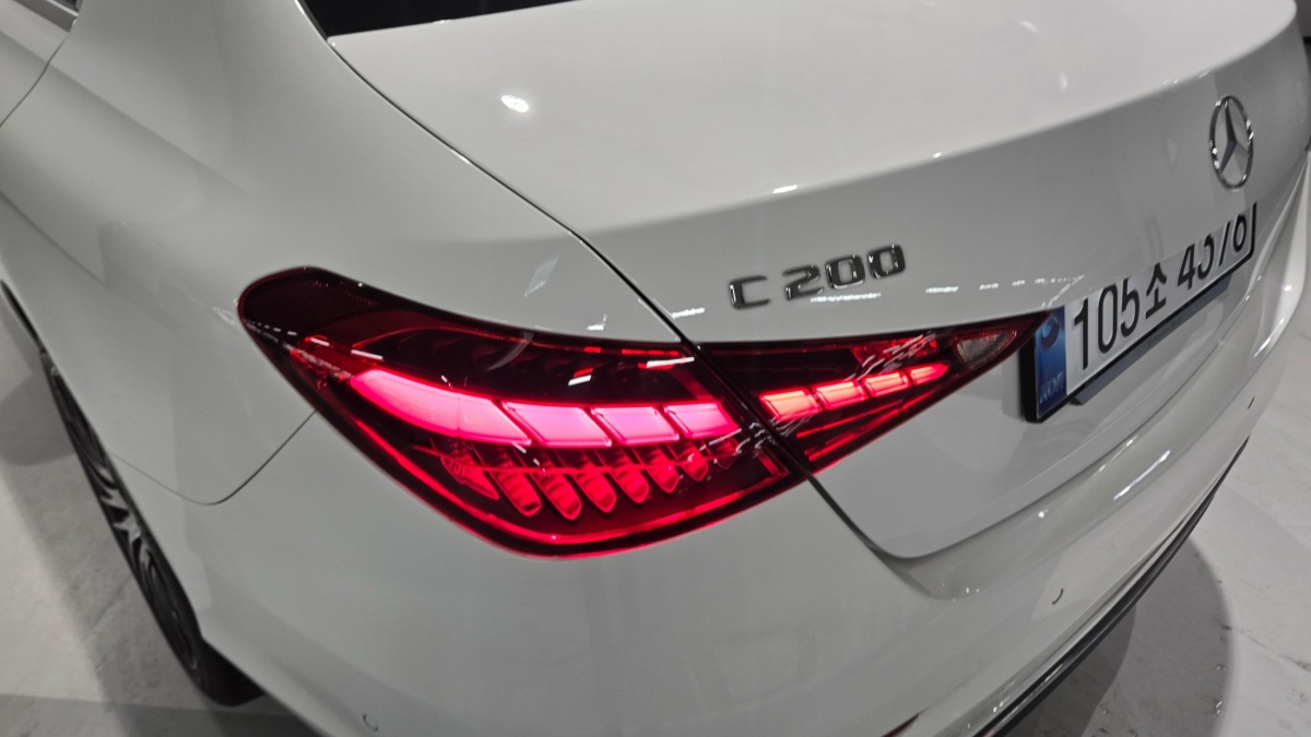 Mercedes-Benz C-Class, 2025 — фото 12 из 12