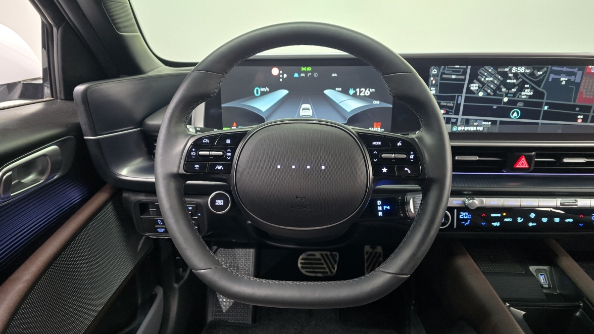 Hyundai Ioniq 6, 2023 — фото 12 из 12