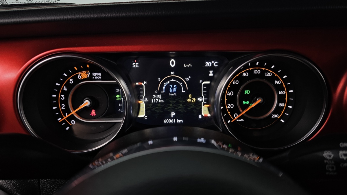 Jeep Wrangler, 2022 — фото 7 из 12