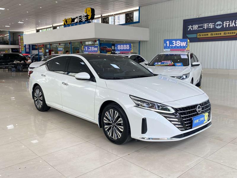Nissan Teana, 2023 — фото 3 из 12