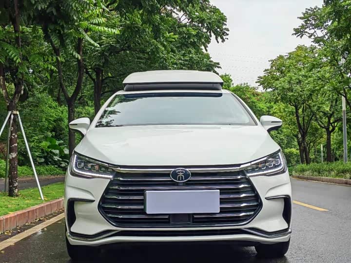 BYD Song Max Hybrid, 2022 — фото 2 из 9