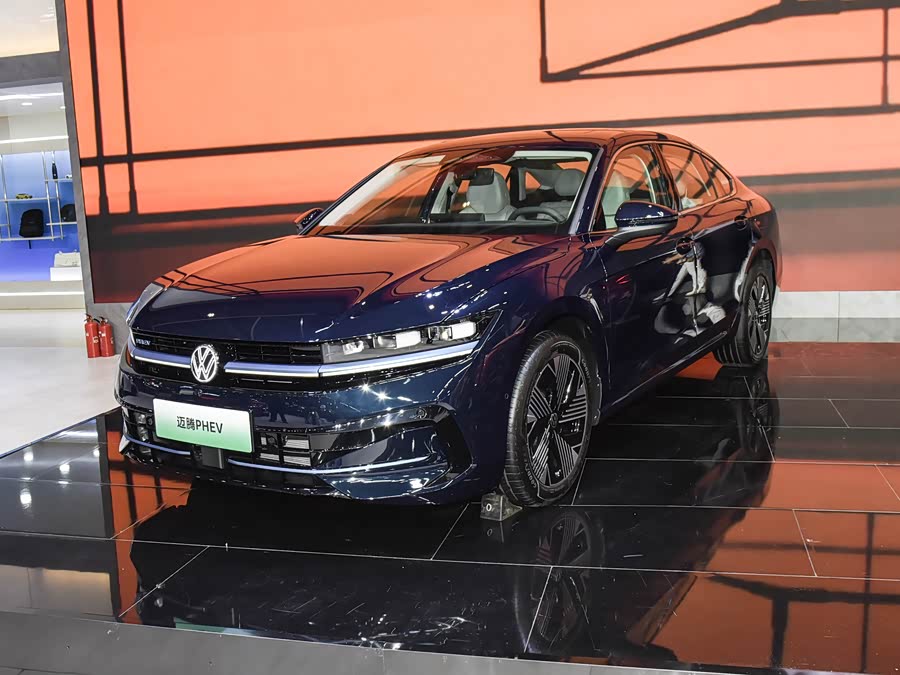 Volkswagen Magotan GTE Hybrid, 2026 — купить в Казани под ключ