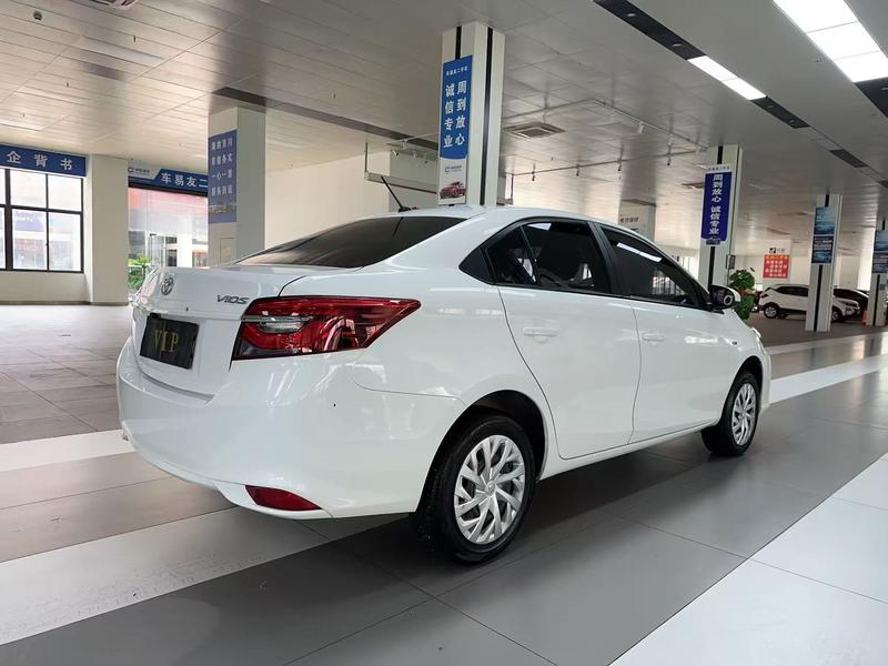 Toyota Vios, 2022 — фото 5 из 11