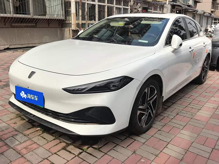Roewe D7, 2024 — купить в Калуге под ключ