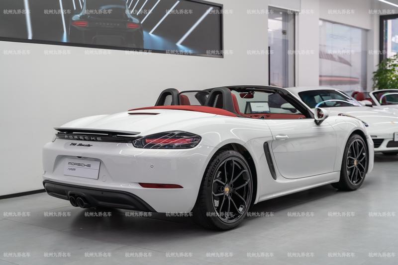 Porsche 718, 2025 — фото 7 из 12