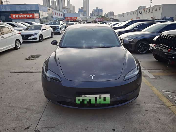 Tesla Model 3, 2024 — фото 3 из 9