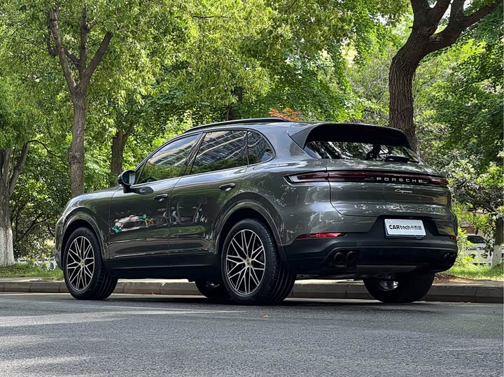 Porsche Cayenne, 2024 — фото 6 из 9