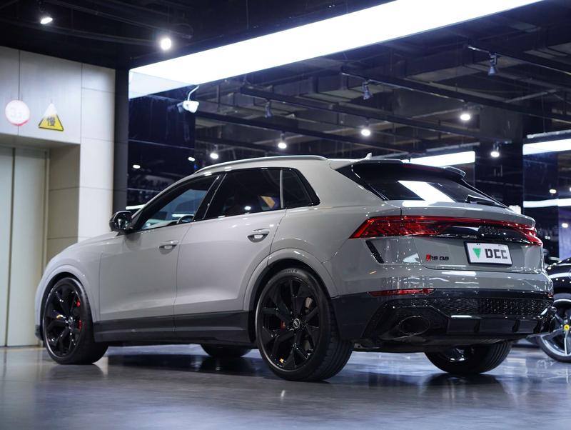 Audi RS Q8, 2023 — фото 3 из 12