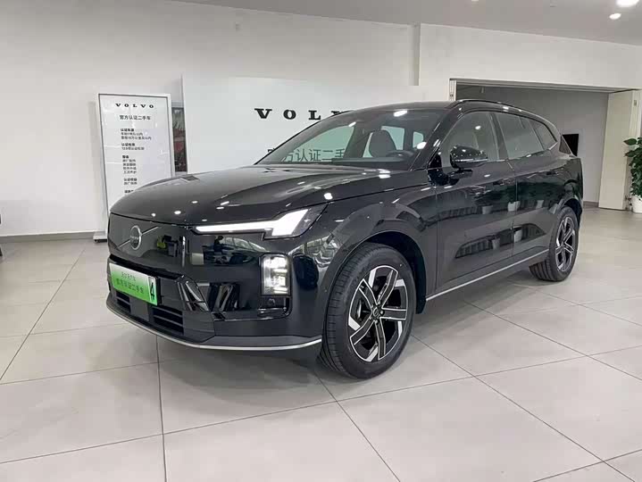 Volvo XC70 Hybrid, 2025 — купить в Орле под ключ
