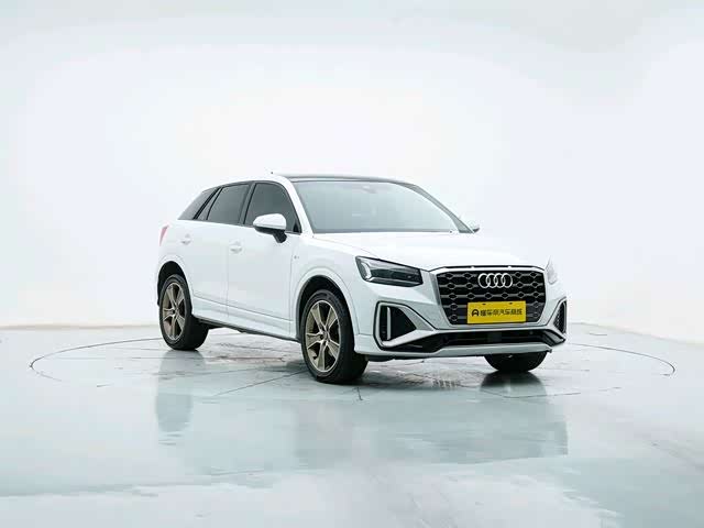 Audi Q2L, 2021 — фото 3 из 9