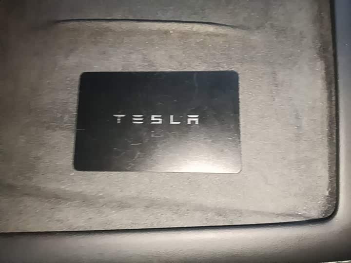 Tesla Model 3, 2024 — фото 9 из 9