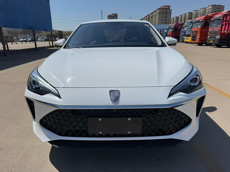 Roewe i5, 2024 — фото 2 из 10