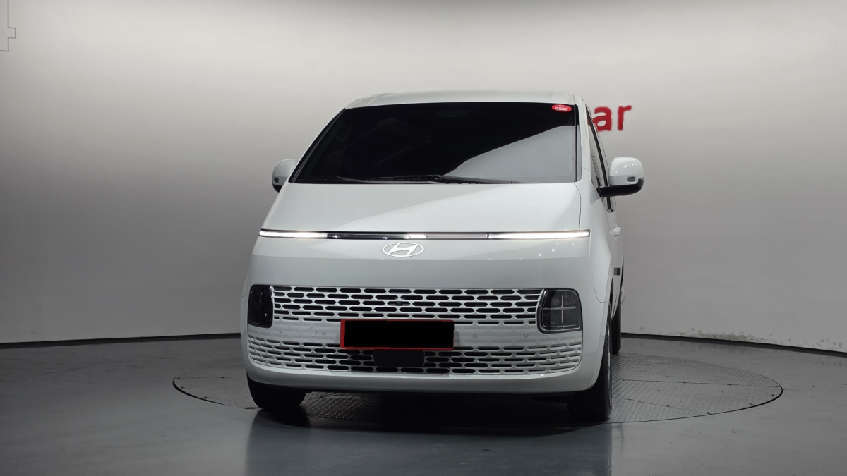 Hyundai Staria, 2024 — фото 3 из 12