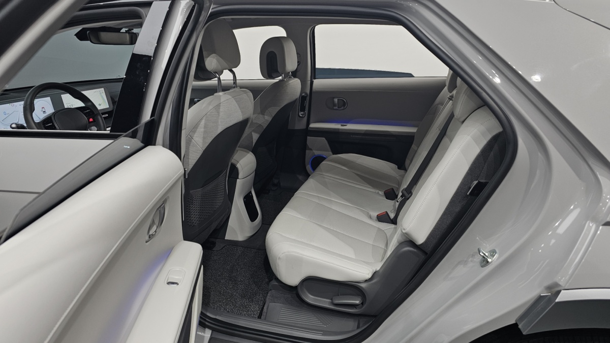 Hyundai Ioniq 5, 2022 — фото 11 из 12