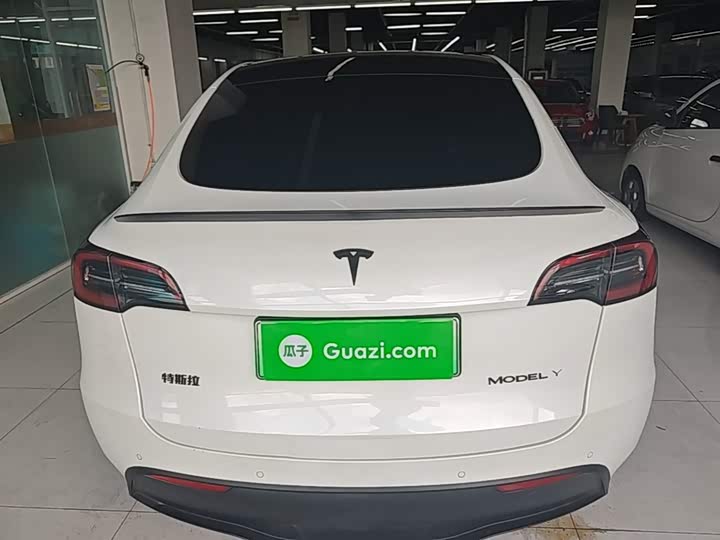 Tesla Model Y, 2022 — фото 6 из 9