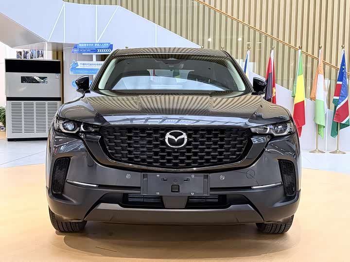 Mazda CX-50, 2023 — фото 2 из 9
