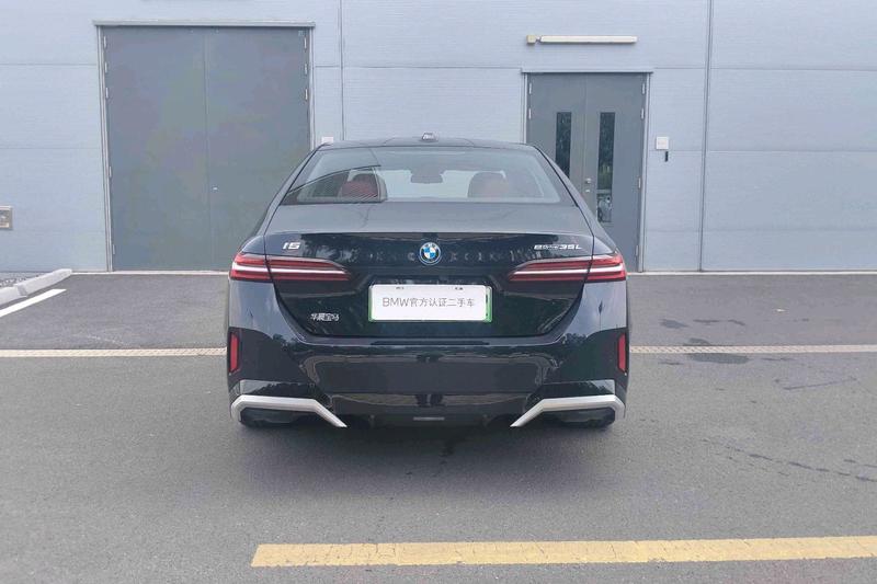 BMW i5, 2025 — фото 4 из 10